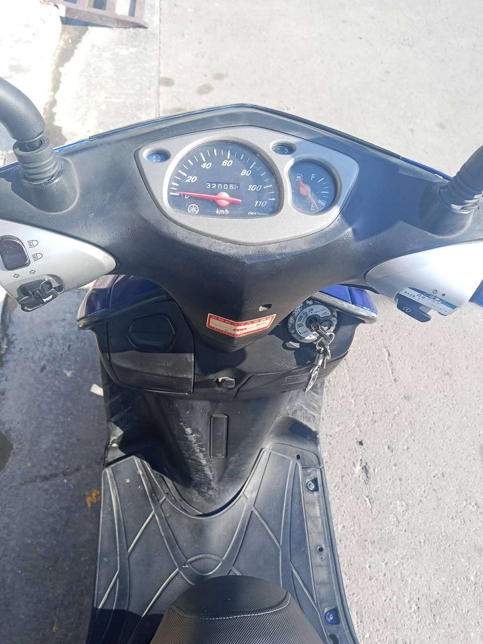 سلام عليكم دراجة سكنس نثية ياباني 110ستاند حساس نضيفة ابلادية ممفتوحة كلجات رياضية شلعة معدل كهربائيات سلف هندر اشاير يمنة يسرة هورن كيج بانزين كيج سرعة شغالات دبلات ناعمة تخبل قفل جنطة قفل استيرن اوراقها موجودة اريدها ب850وبيها مجال بسيط مكاني بغداد حي الجامعة رقم الهاتف ***********بي واتساب وبالعافية على ياخذها
