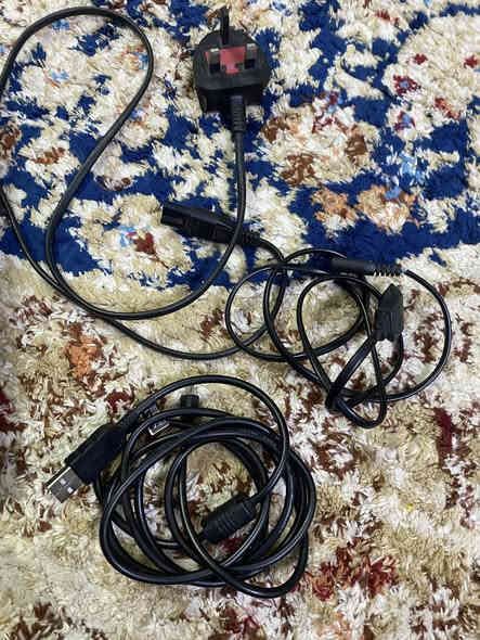 بلي 4 
السلام عليكم بلي 4 مهكر  للبيع
1 تيره 
كامل ملحقات مع يده اصليه و يو بي اس جديد بل باكيت 
مع كيبل يده اصلي متر ونص للبلي خاص 
مع 11 لعبه واضحه بصور 
العنوان:صلاح دين تكريت 
للأستفسار : ***********
السعر 320 الف وبي مجال
