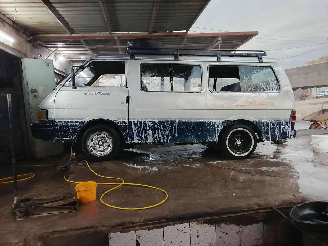 سلام عليكم 
كيا موديل ٩٤ رقم صلاح الدين 
صاحبهه يريد تحويل ابيع كوم حديد سعر ٢٠ بيهه مجال 
مكاني ديالى الخالص ***********
