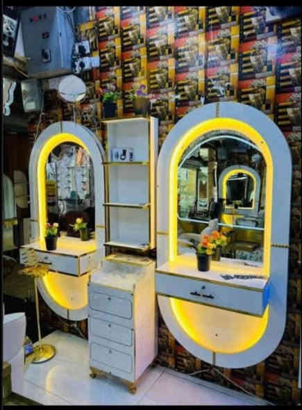 عرض خاص
ديكور حلاقه كامل 275الف
2 مرايات 1كومدي 1 رف
للحجز والاستفسار مراسله ***********
يوجد توصيل لكافة محافظات
