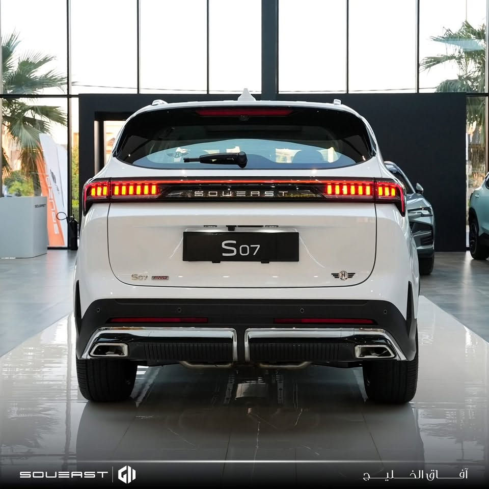 S07 Premium للبيع سو مئيست
موديل 2026 بغداد
السعر 30 مليون
• الممشى: 3,900 كم فقط
• بحالة الوكالة (زيرو) مع بقاء نايلونات الشركة.
• تحت ضمان الشركة.
:Premium مواصفات فئة
• محرك 1.6 لتر تيربو بقوة197 حصان.
• ناقل حركة أوتوماتيك DCT من 7 سرعات.
• 7 مقاعد.
• ويل ألمنيوم 20 إنش.
• فتحة سقف بانورامية.
• شاشة عدادات رقمية + شاشة وسطية كبيرة.
• كاميرا 360° عالية الدقة.
• دخول ذكي وتشغيل بالبصمة.
• شاحن لاسلكي للهاتف.
• مقاعد جلد مع تحكم كهربائي للمقاعد الأمامية.
• تكييف أوتوماتيك مزدوج مع فتحات للمقاعد الخلفية.
• • باب خلفي كهرباتي.
• إضاءة LED أمامية وخلفية.
• مثبت سرعة متكيف (ACC).
المسان، مراقبة النقطة العمراء، وقرملة طوارى أونومانيكية
للاستفسار الاتصال
*********** وتساب موجود
