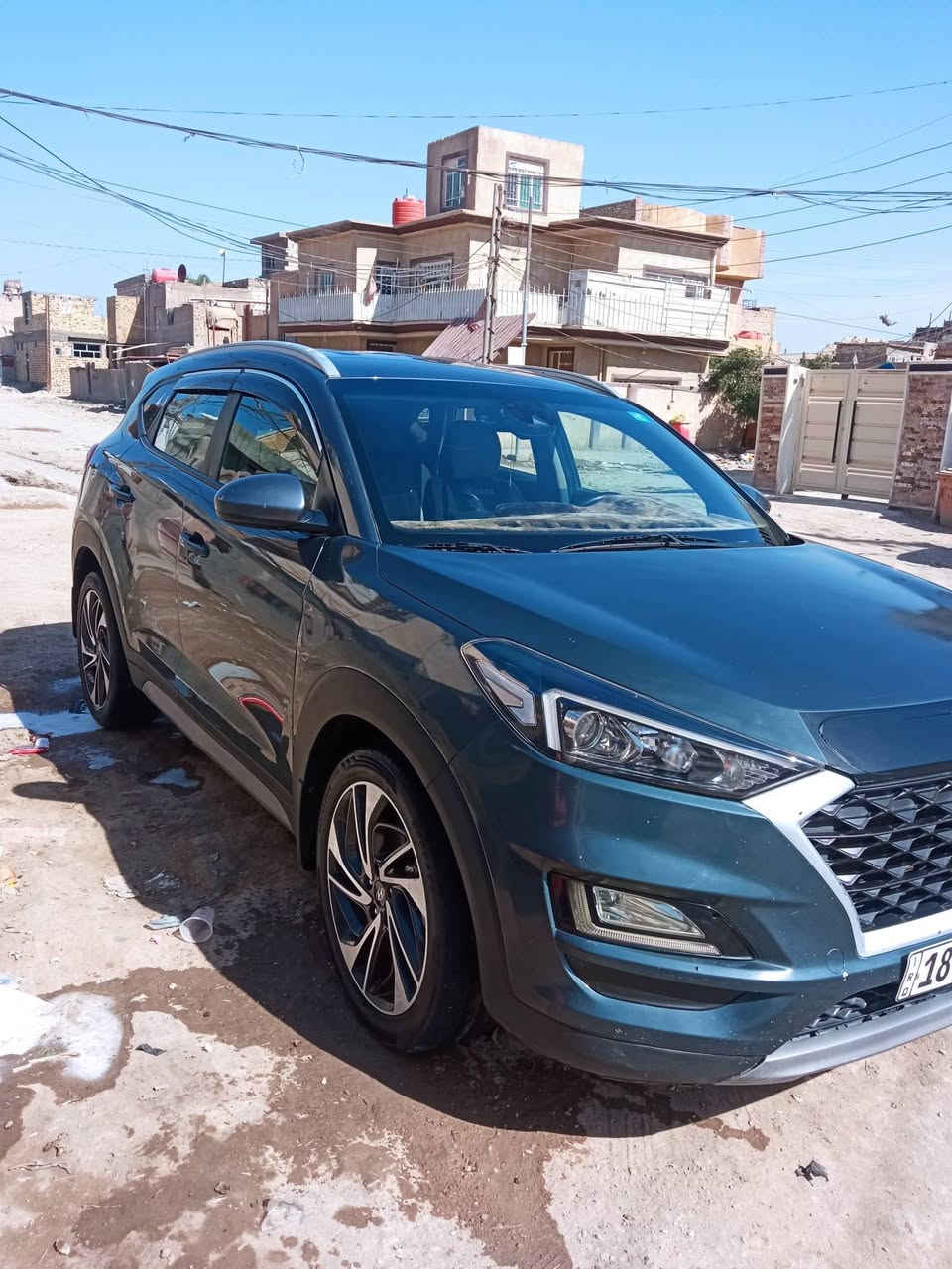 السلام عليكم توسان للبيع مديل 2021 كير مكينه مكفولات حادثها بس بنيد رقم بابل نكليزي سنويه لل29 
السياره فول مواصفات عدا الفتحه 
رقم راعيه ***********
