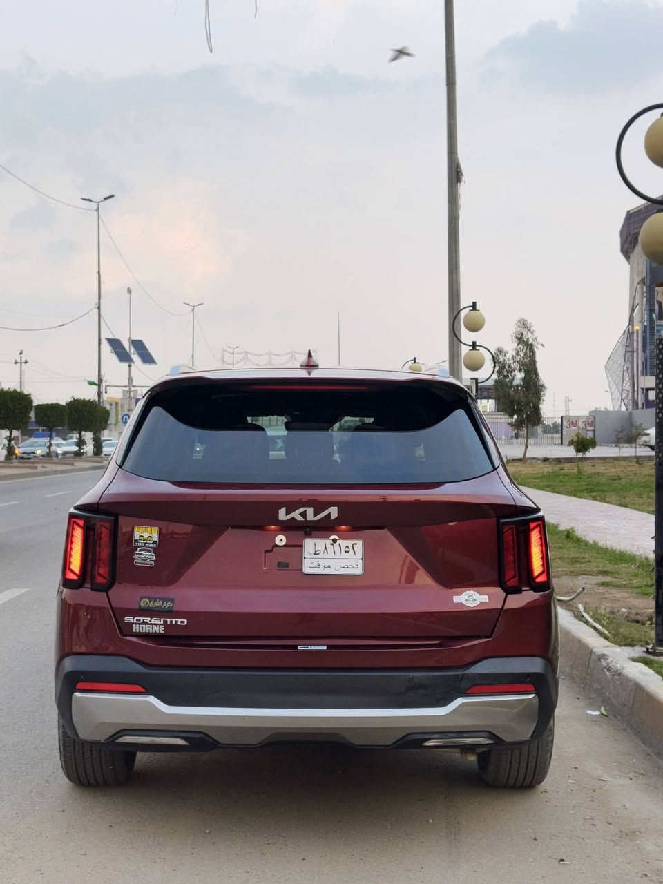 سلام عليكم سورنتو  مديل 2025 وارد امريكي البيع الون مميز الحادث موضح بل صورة 
مواصافت 7 راكب جلد كراسي امامي كهرباء  رادار 360 درجة 
فول تحكم استيرن  دحديد مسار قيادة ذاتية مثبت سرعة 
مكينة 2.5 4 اسلندر  ماشية 5000 السعر 250 وابي مجال الشراي الستفسار اتصل ب ***********
