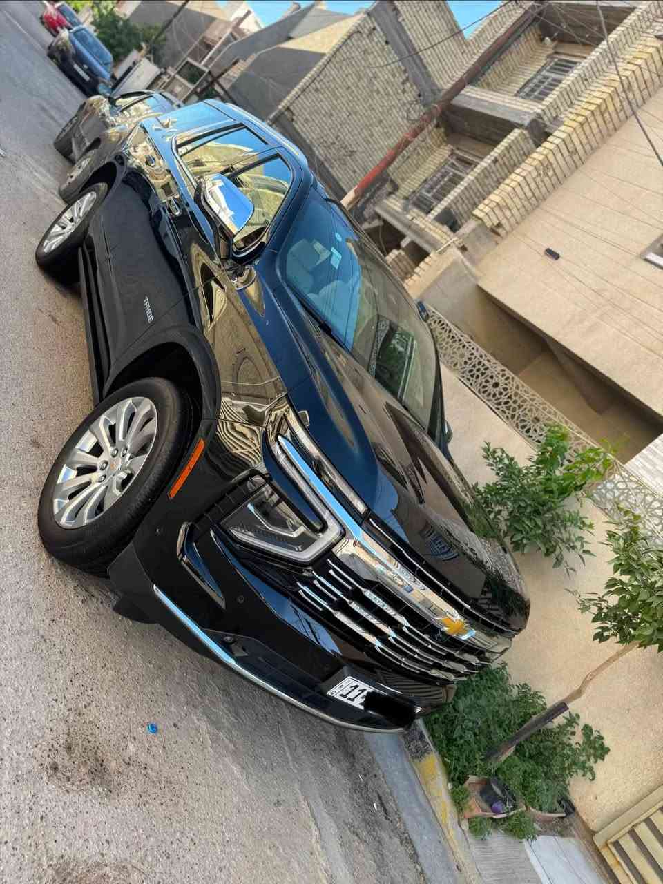 للبيع تاهو برايمر PREMIER خليجية موديل 25 ماشية 32 الف وكالة المنصور  بعدهة بالضمان رقم بغداد بأسمي كفالة عامة اعلى مواصفات  ١/١:
شاشة كبيرة متصلة
جكات 
داتا شو (عرض على الجامة الامامية)
بانوراما
كامرات 5 محيطية 360 درجة
٣ شاشات
عدادات شاشة دجيتال
رادار امامي + تحديد مسار
رادار جانبي + نقط عمياء
دوسات كهرباء + انارة led
سستم صوت BOSE
ثلاجة
كشنات جلد ابيض خزن ميموري + هزاز كشن
تبريد تدفئة كشنات امامي + خلفي تدفئة
منافذ شحن usb,hdmi,typeC
ويل حجم ٢٢  كروم 
اشاير مري + مري شفط + هيتر مري
جنطة كهرباء + ستيرن كهرباء
سايد بريك بصمة
داخل ابيض + صاج ملكي
حساس امامي + خلفي
فور ويل
وباقي المواصفات المعروفة وكفالة عامة عدا رصعة صغيرة وساحبهة pdr والسعر 65,500$  الف للاستفسار ***********
