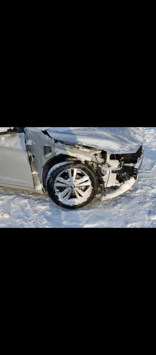 النترا موديل 17 رقم بغداد باسمي مواصفات نص فول اشاير بلمري تدفئة بلكشنات شاشه جبير كامره دوار كير اي تي المرغوب مكفول المكينه مفتوح فقط كازكيت انسه الادوانز بانزين عادي غرفه نضيفه داخل كله اسود بيه قطعتين صبغ بدون دواخل  وجاملغ عكس السائق مبدل ابو ليبل والقديم موجود عندي السعر 115وبيه مجال قليل صور الحادث بلمنشور المكان المسيب مفرق السده
استفسار اكثر ***********
