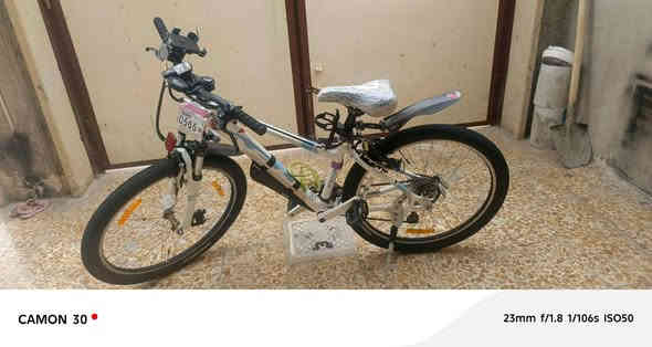 بايسكل للبيع حجم 26 جبلي تايرات كتان والاستيرن 70 سنتيم
دبلات حديث ابو القفل السعر 200 العنوان كوكجلي قرب المقبره
***********
