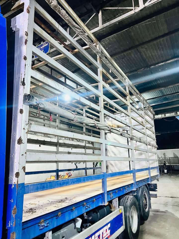 قفص مال دجاج 🐓 ارتفاع 3امتار وطول 8امتار السعر 15$ للاستفسار ***********
