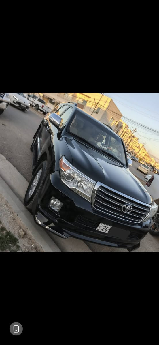 Toyota lancruser gxr 2013. 6v
شةريكة جيهانgxr
6V

برئمي دةرةجة يةك
سةيارةكة زؤر باك ماوةتةوة 
نمونةية لة جواني 
بةناو خؤمانةوةية 
گئر مةكينة كارةبايي ١ هةفتة بةشةرت
زؤر بئ كئشة و پاك ماوةتةوة
هةموو شتي تازةية 
سةنةوي هةزة ژينگة رئگاوبان هةمووي تازةية
سةلاجة 
شةغال 
بةسمة 
سلايد
دةرگا بةسمة
گوشن كارةبايي
حاسةي پئش و پشت 
8ايرباگ
ئاوئنة شةفت 
تةنها پةلةيةك بؤياغي هةية 
لة جاملغ ي دواوة 
رةسمي سؤنةرةكةيم داناوة 
نرخي ٣٢٧ و مجال
شوئن هةولئر
*********** أربيل, العراق
