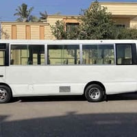 نيسان سيلڤيان • ٢٠٠٢ • ٣٠ راكب