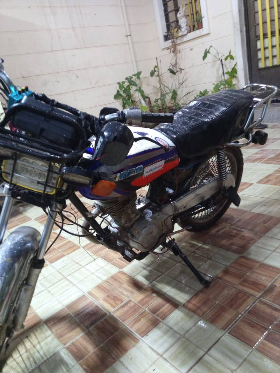 السلام عليكم دراجه تايكر موديل 20 شرط شلعه معدل كهربائياته شغاله دراجه فقط كابريتر تكطع السعر 150 مكاني تكريت التوحيد لستفسار رقمي ***********
