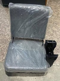 كشن خلفي قلاب فوتون – قالب حديد صب أصلي 🔩 مصنوع من حديد صب قوي مو تجار...