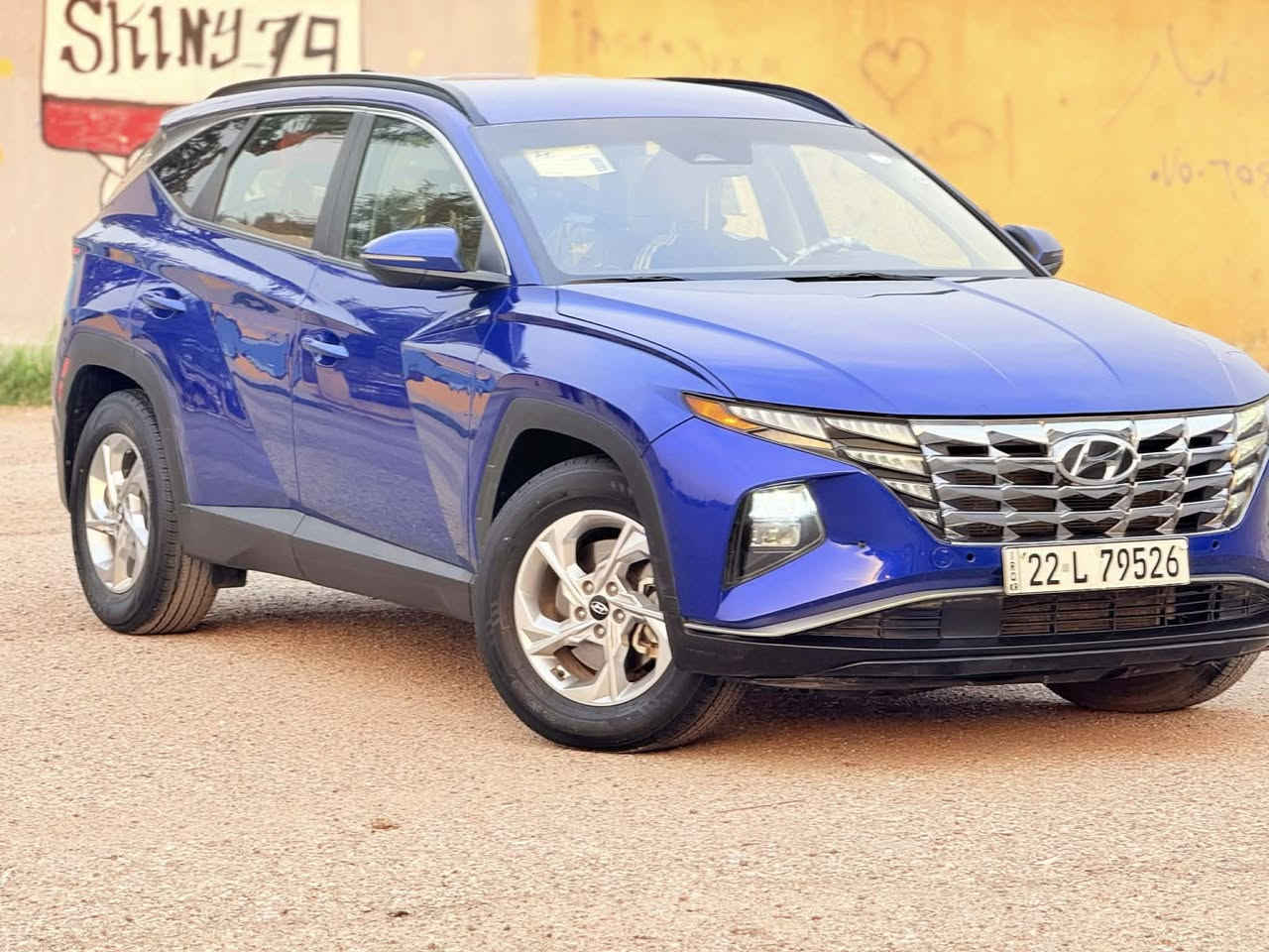 توكسان مديل 22 لون ازرق مميز. سياره. ماشيه 74 كيلو متر مو ميل اكرر مو ميل رادرات جانبيه خلفيه اماميه كامره دوره تدفأ كشنات كاربلي واير لس على لبلوتوث سياره مشتغل بيه كشنات   وكاعيات يتخبل لون براقالي بصمه تشغيل عن بعد تخم تاير صدر كله جديد سياره تخبل واحله من صور بعد ولحادث هذا كدامك مكان سياره بغداد 
وايده 172 
***********
