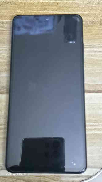 ريدمي نوت 12 برو بلس فايف جي نظافه 100%أخو لجديد المعالج دايمنستي 1080الذاكره 256 العشوائي 8 +8 الشاشة سوبر امولد الكامرا 200 ميگا ممتازه سماعات ستريو عالي البطاريه 5000 الشحن 120 واط  السعر 275قفل الي يريد جهاز يراسلني واتساب رقم  ***********  وياه شاحنة 120wالأصليه وبيه ضمان شاومي 8 أشهر
