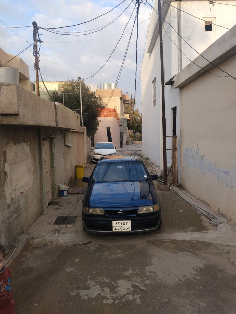 opel victra 
مودیل 1993
رقم  اربیل 
جام كهربائی
صقف سلاید
لایتات زینون اصفر
صبغ عام جمالی
ویل كروم
صدر جدید 
بدون ای عطل للاستفسار اتصل علی هذا الرقم
۰۷۷۰۲۳۲۳۹۱٦ كركوك, العراق


**إذا كنت صاحب هذا الإعلان وتريد حذفه لأي سبب، رجاءا أرسل رسالة إلى الدعم الفني**