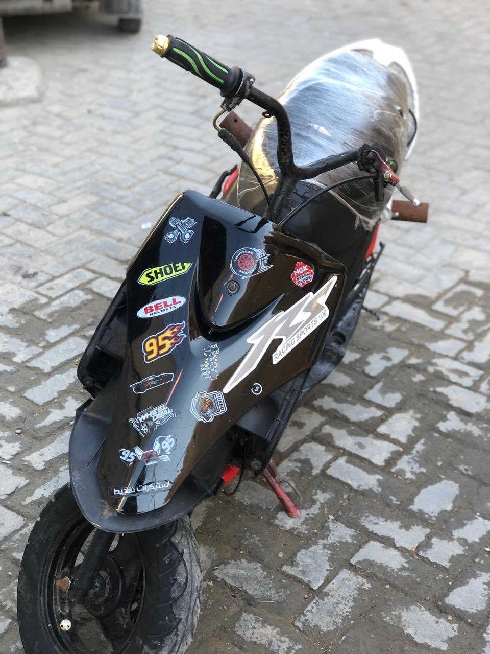 سلام عليكم دراجه ماكس عدله مالعب بوشه55 تاكل الكاع أكل الدراجه مكينه نضيفه الكابريتر تعبان يحتاج تبديل بس 
سعر 325
بيه مجال قليل *********** رقم الهاتف 
مكاني بغداد بلديات 
تحياتي للجميع❤️
