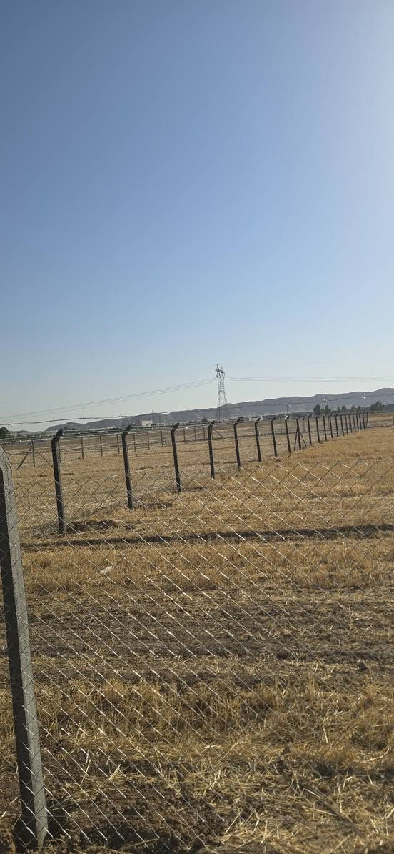 🔥 شركة الهندسة للمقاولات والتجهيز الهندسي 🔥
إذا تريد شغل مرتب، متانة عالية، وتنفيذ يختلف عن الباقين
فـ شركة الهندسة توفرلك أفضل الحلول بأقوى المواصفات 💪
✅ عمل ونصب أسـيجة BRC
✅ أسـيجة الجينكو بكافة الأنواع
✅ الأسيجة العشبية الخضراء 🌿
✅ تصميم وتنفيذ الحدائق
✅ إنشاء وتجهيز الملاعب الخماسية ⚽
💰 أسعار مدروسة تبدأ من 4000 دينار للمتر الطولي
📌 حسب نوع العمل والمساحة والمواصفات المطلوبة
⭐ دقة بالتنفيذ
⭐ خامات أصلية ومضمونة
⭐ سرعة بالإنجاز
⭐ شغل يثبت نفسه على أرض الواقع
📞 للحجز والاستفسار:
***********
🏗️ شركة الهندسة — عنوان الجودة والإبداع 🏗️
