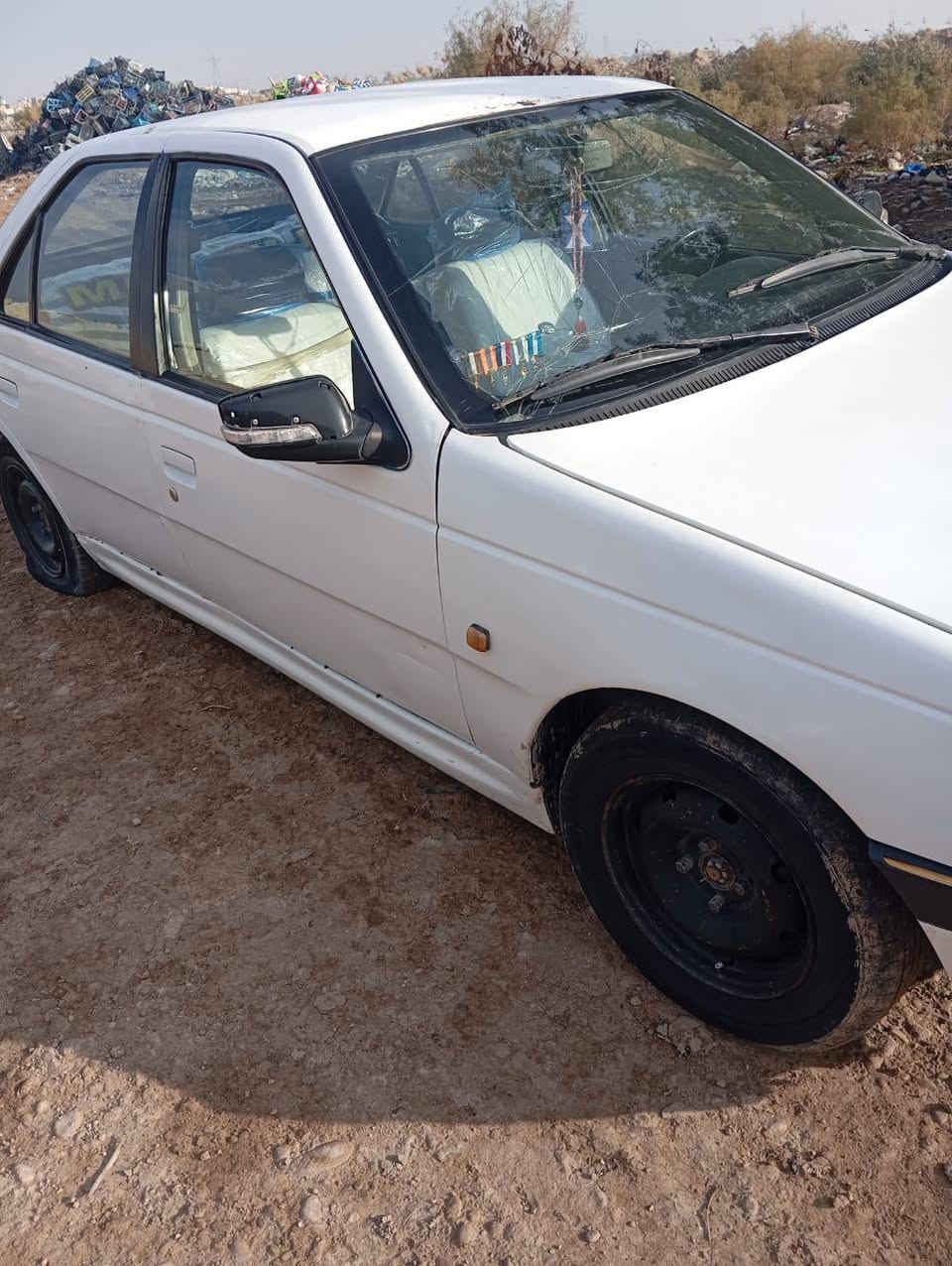 سلام عليكم سياره بيجو جيل اكس 405سياره معمره خياسات ومصبوغه جماليه عام صدر صار سبوع من شاده دوشمه جديده شاشه كامره كير مكينه مكفولات كهربائيات كلها شغاله تتفئه شغاله سعر 33وبيهة مجال***********رقم ثاني ***********ثنينهن شغالات بيهن واتساب
