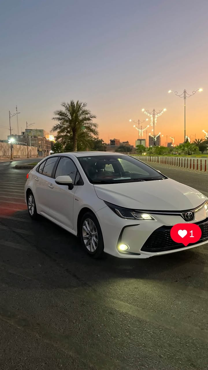 🚘 للبيع | تويوتا كورولا هايبرد 2025

✔️ الموديل: 2025
✔️ الممشى: 20 ألف كم فقط
✔️ السيارة بكفالة الوكالة
✔️ اللون الداخلي: أسود
✔️ فل مواصفات

المواصفات:

* نظام هايبرد اقتصادي جداً باستهلاك الوقود
* تشغيل بصمة
* دخول ذكي (Smart Key)
* شاشة لمس
* كاميرا خلفية
* حساسات
* مثبت سرعة
* نظام المحافظة على المسار
* نظام التحذير قبل الاصطدام
* إضاءة LED
* جنوط ألمنيوم
* تحكم بالدركسون
* مكيف أوتوماتيك

✅ السيارة نظيفة جداً، استعمال شخصي، وما تحتاج أي مصروف.
📍 للجادين فقط، والفحص بأي مكان يتم الاتفاق عليه.
📞 للاستفسار والتواصل  الاتصال.*********** 
مكان السياره كربلاء 

رقم كربلاء
