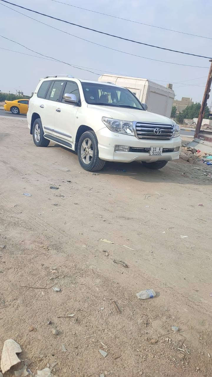 يارزاق سلام عليكم جكساره للبيع مديل8 رقم بغدادمميز51100بسمي جاهزه من كلشي كير مكينه حداديه تبريد تخم تاير وكفاله ضربه فتح تبديل بيهة صبغ اثر خطه شرط دعاميات لشركه السعر255مكان شارع كربلاء نجف***********
