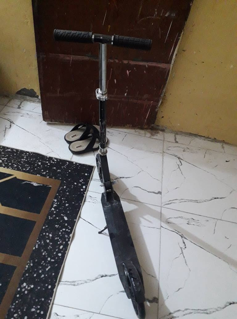 ٧٥ ألف كلهم 
بايسكل الباله نظيف البصرة, العراق


**إذا كنت صاحب هذا الإعلان وتريد حذفه لأي سبب، رجاءا أرسل رسالة إلى الدعم الفني**