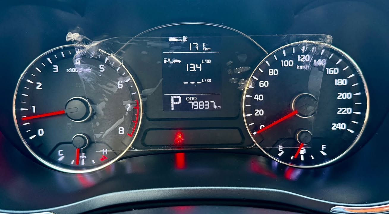 السلام عليكم 
الى عشاق الجديد…
كيا سيراتو 2015 خليجي ماشيه 79 الف حقيقي السياره استخدام شخصي على ايد وحده من الشركه رقم بصره مميز مشروع وطني محرك 1600 دووش مامفتوح شرط بالكارتون جاهزه السياره من كلشي مكينه وكير شرط الفحص حداديه ١٠٠/١٠٠ تبريد ثلج تدفئه تخم تاير جديد السياره بيه تراي شرط زيروو السياره بيه تبديل الباب الخلفي الايمن اصلي ورش تجميل قطعتين بدون اي ضرر والباقي مكفول لادحجات لازنجار لابارد السياره جديده جدا من الداخل والخارج احلى من الصور مكان السياره الناصرية السعر 118 للاستفسار ***********
