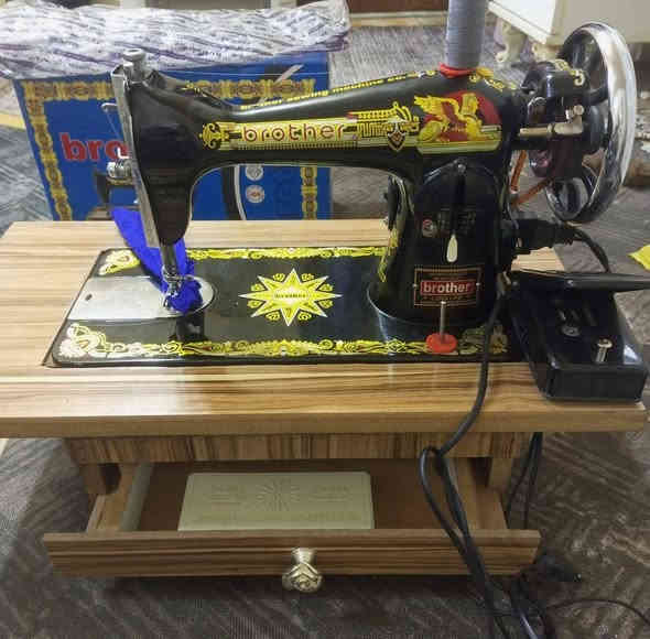 سلام عليكم مكينه جديده برذر للبيع السعر 90 الف مكان كربلاء حي النصر ***********
