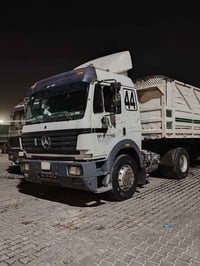 كرواتي موديل 95 محرك 35 كير 210 مربوطه عربانه4محاور فلات جوانب متحركه ...