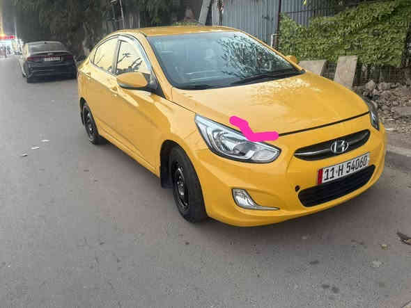 السلام عليكم اكسنت خليجي موديل 2015 المشر بل صوره اثر طخات السياره صبغه جديده اي نقص مابيها خير من الله مكينه ١٦٠٠ جي تي سعر 87 بيها مجال بصيط رقم *********** او***********
