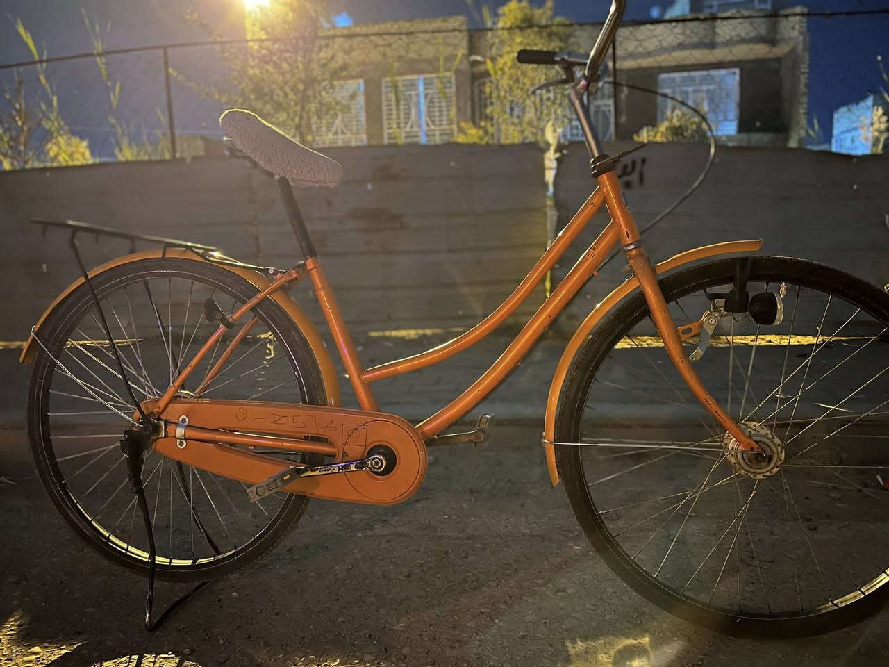 سلام عليكم شباب باسكل حجم ٢٦ياباني اصلي مديل ٢٠١١ سعر٨٥
***********
