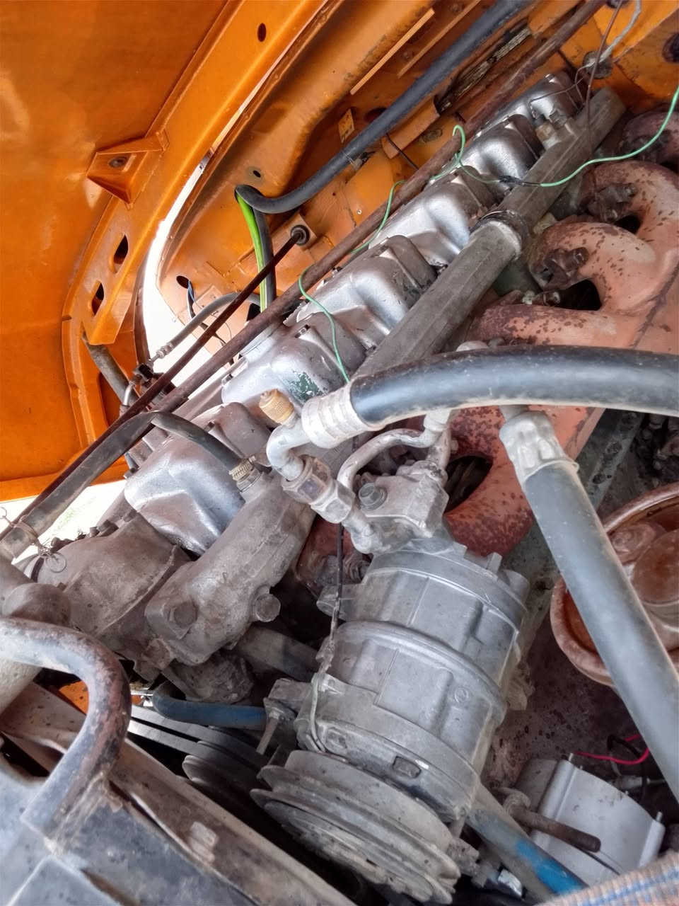 السلام عليكم اقچم موديل ٧٤  قماره دواخل وضهريه مامصبوغ شاصي مكفول مكينه لاتنقيص ولابخار گير ٢٥ جديد سياره عل شغل 
اكسل ١٨  رقم الماني تحويل مباشر  السعر ٤٠ وبيه مجال قليل  المكان سامراء خط السريع ه‍ *********** ه‍***********
