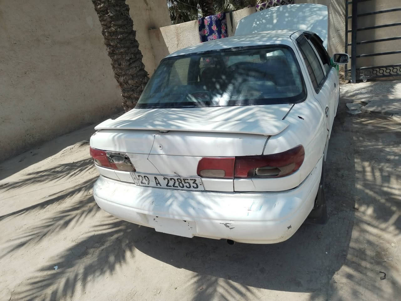 سلام عليكم سيارة سيفة للبيع موديل 95 مكينة وكير مكفولات  تخم تاير فقط فية خياسات كهرباياتة شغالة رقم واسط رقم نكليزي تحوير مباشر سنوية 29 واحد وعشرين بوبية مجال 21 وبية مجال لعنوان بابل لقاسم ***********
