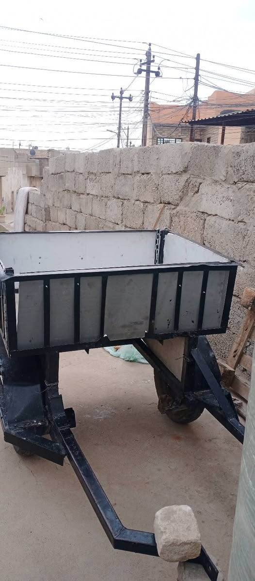 عربانه مال ماطور للبيع عربانه نضيفه السعر 150وبي مجال مكاني موصل كراج الكوير ***********
