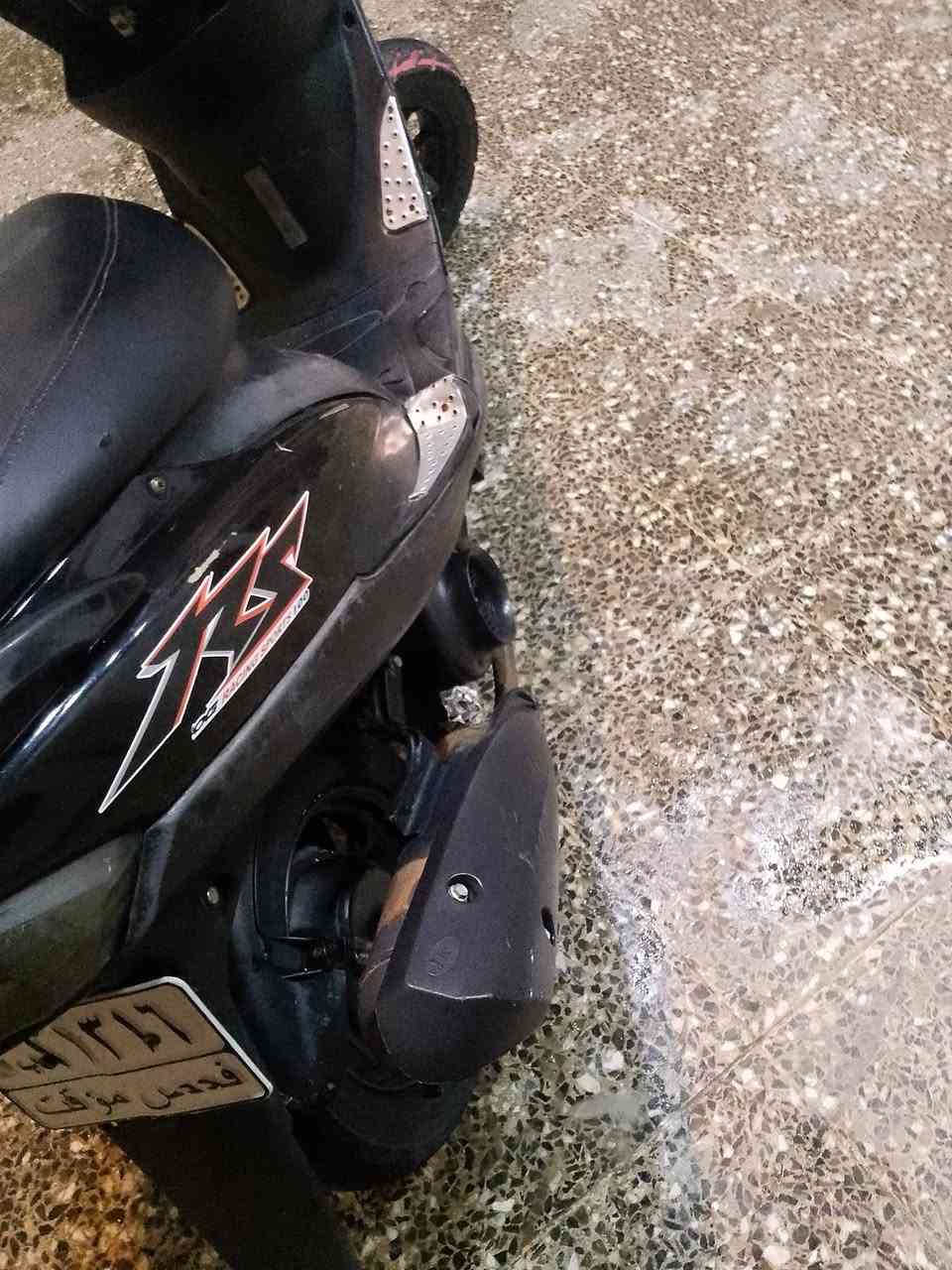 سلام عليكم درجه ماكس عداله 120 سلف هندر مكينه شالع معدال كهربيات شغال وراق كامل  مكاني بغداد. سعر ٣٥٠الف قفل بدون عمله ‏‪***********‬‏
