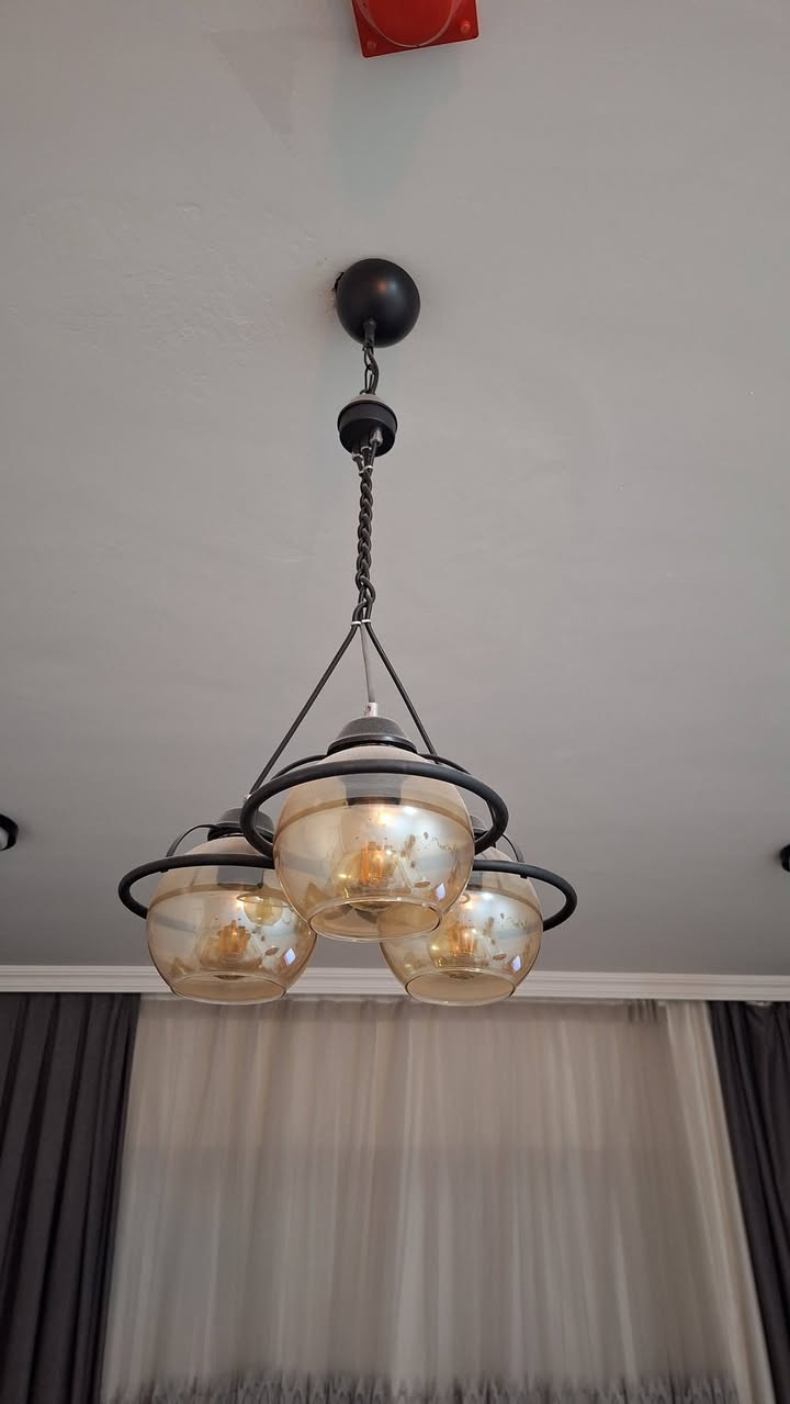 للبيع التواصل ***********
