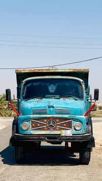 شاحنة