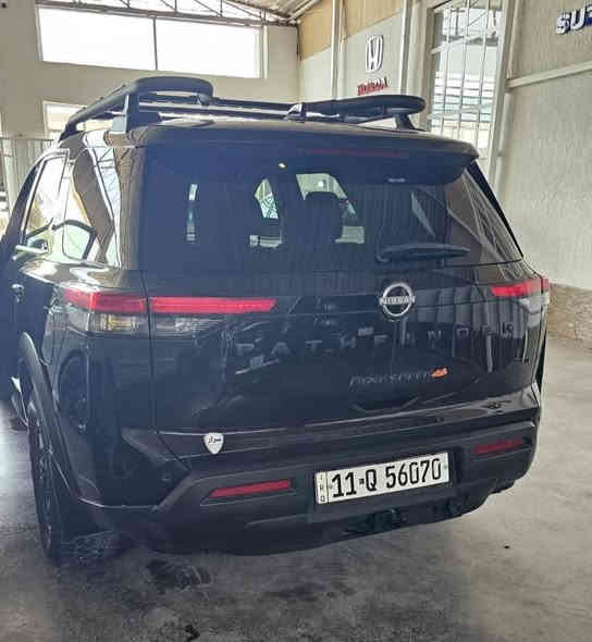 نيسان بافندر2024 فئه روك كريك ماشيه 10 الف  وارد امريكي  السياره بيهه تبديل بنيد فقط نفس اللون  فقط مكينه 6 رادار أمامي خلفي كير طياره تثبيت تسارعي 9نمر  (للبيع او المراوس حسب القناعه) 
للإستفسار اكثر اتصل ***********
