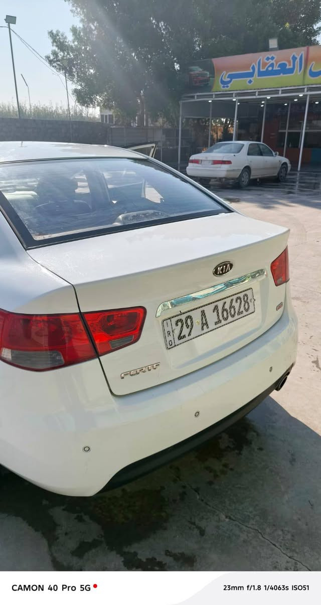 سلام عليكم كيا فورتي 
موديل ٢٠١٣
محرك ١٦٠GDI كير ٦ نمر
وارد كوري
كفاله عامه
سعر١٠٧
اتصال***********
