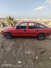 فكترا جنطا حجم 20 موديل 93رقم انكليزي  كامل السيارة بسمي اربعة تواير ج...