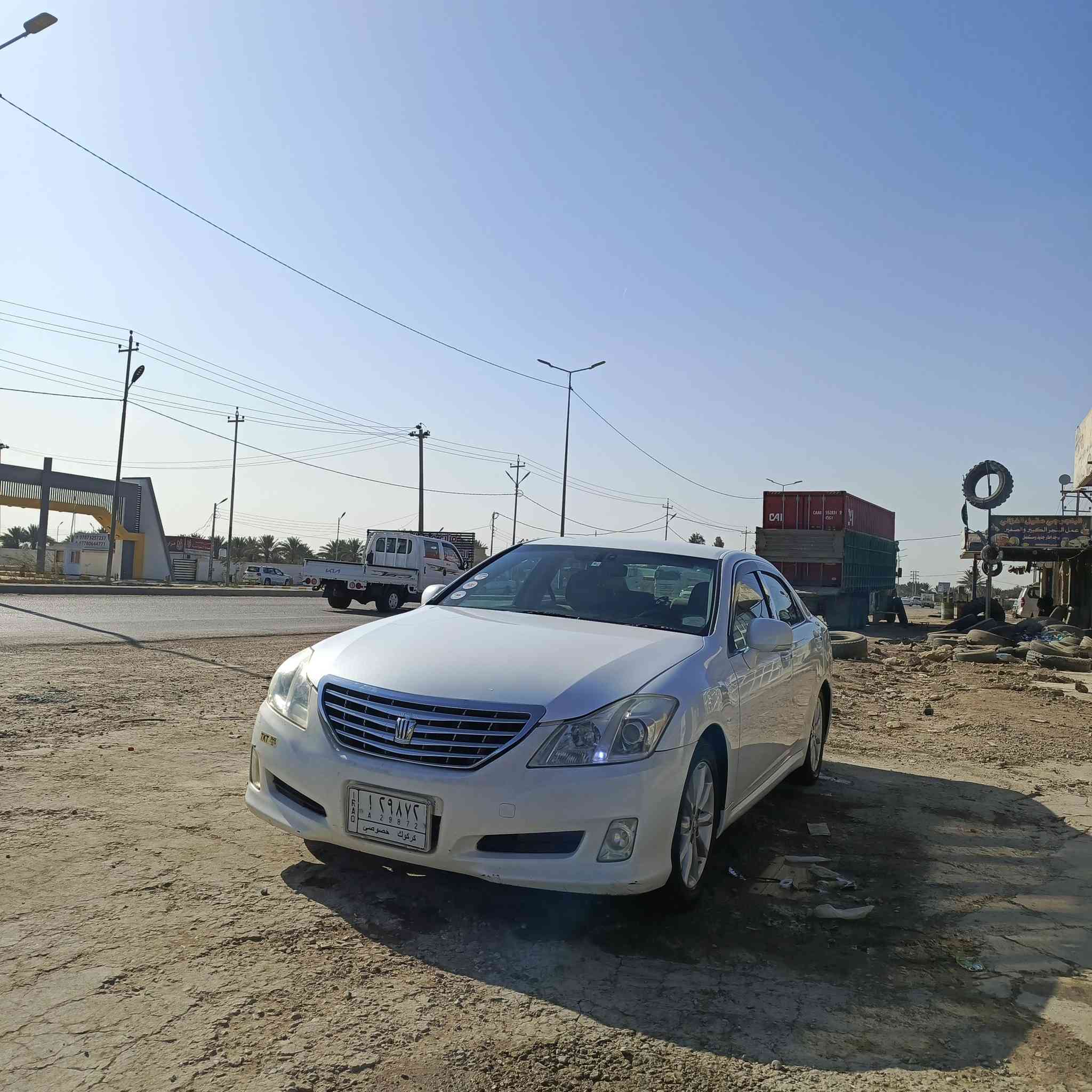 سلام عليكم حوته للبيع موديل 2008قرار 48مدفوعه كمرك  باقي بس الرقم مكفولة من الكص والنقل جثه مداور بيه بس جاملغ خلفي  ***********
