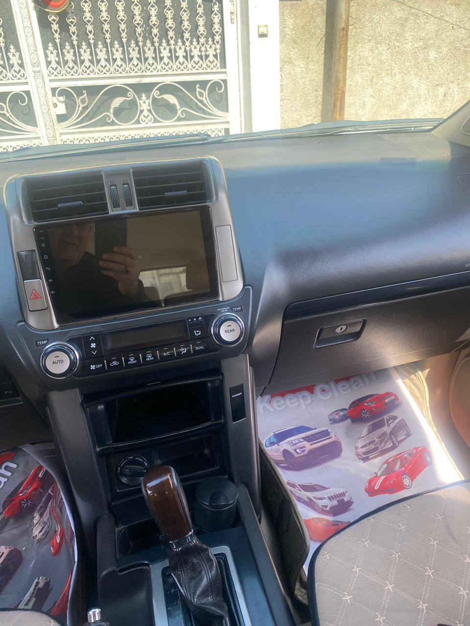 برادو موديل 2013
اربعه سلندر بدون ضرر  مكفوله من الصبغ والتبديل
السعر 22500 دولار وبيها مجال *********** مكانه بغداد
