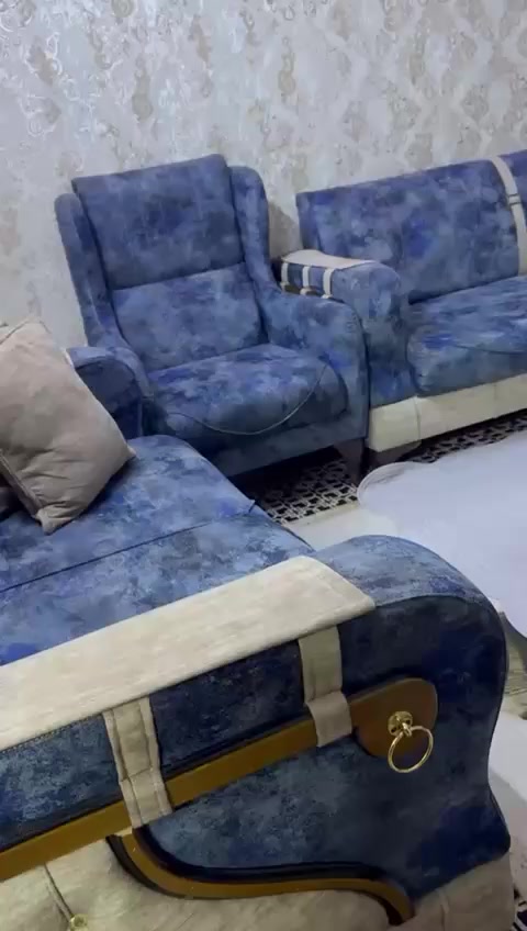 تخم عشر مقاعد نضافه فول اي طكع مابي سعره ٣٥٠ مكانه حي الجهاد


**إذا كنت صاحب هذا الإعلان وتريد حذفه لأي سبب، رجاءا أرسل رسالة إلى الدعم الفني**