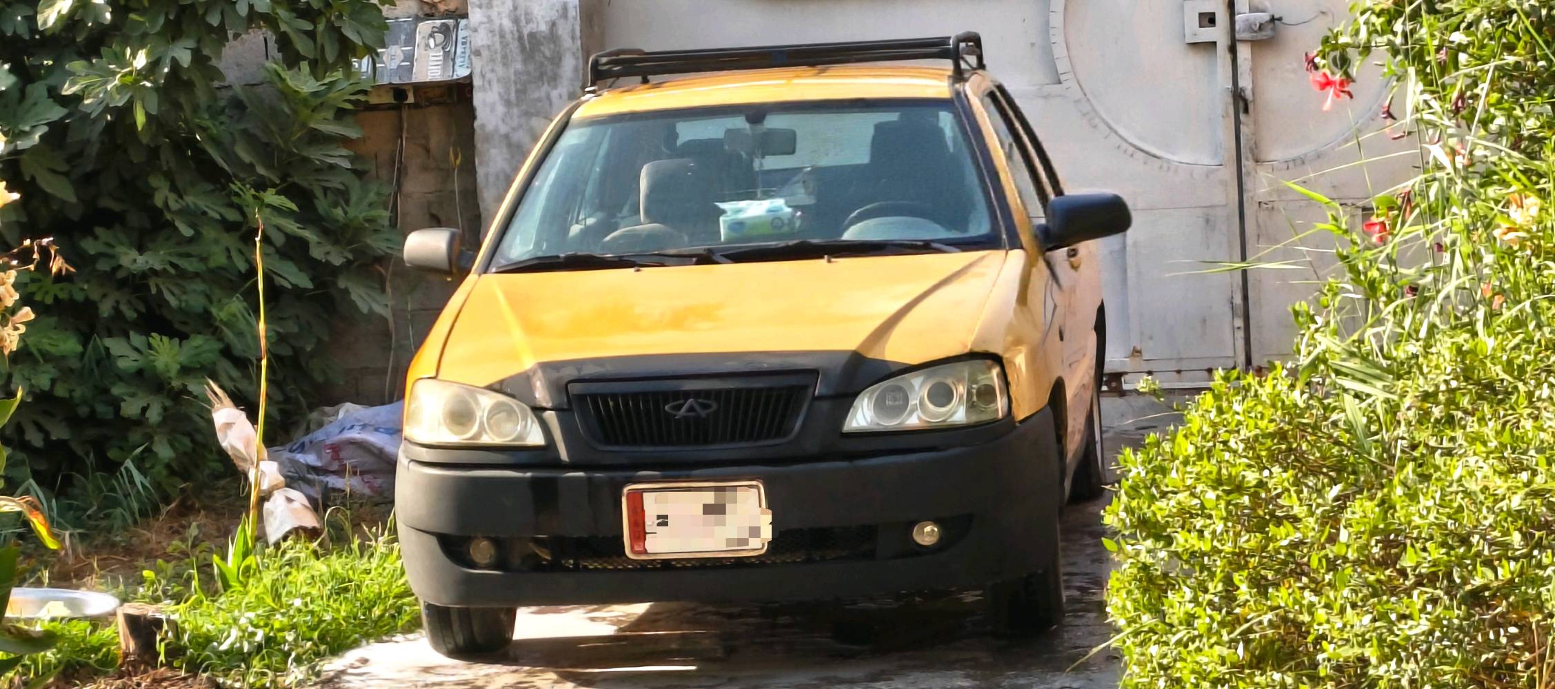 السلام عليكم شيري كوين  موديل 2009كير ومحرك كورله بيه منظومة غاز السيارة خطين تشتفل بانزين او غاز وثنينهم اقتصادية يعني انسا صرف بانزين سيارة السيارة  بسمي  رقم بغداد السنويه الى 2027العنوان بغداد
خلف سيطرة الشعب القديمة  
السعر المطلوب 30ورقه وبيه مجال رقم الهاتف وبيه واتساب  ‏‪***********‬‏