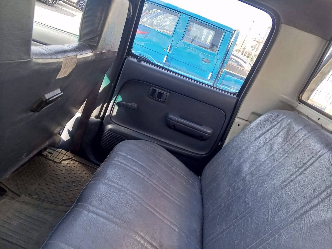 جمره ٢٠٠٢ جديده ماشيه ٨٥ الف حقيقي بيها صبغات أثر تيزاب مكاني الوسفيه ناحيه الرشيد للستفسار ***********او***********
السعر ١١٧ وبيها مجال
