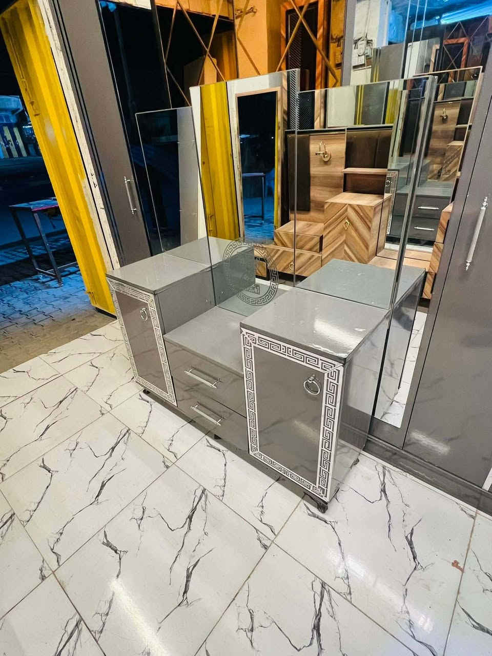 للبيع نقل وشد مجاني


**إذا كنت صاحب هذا الإعلان وتريد حذفه لأي سبب، رجاءا أرسل رسالة إلى الدعم الفني**