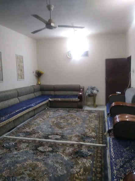 للبيع بيت  زراعي مساحته 400   و سعره 75 وبيه مجال و مكاتبه فقط  وشهود يتم البيع و  للتواصل  ***********
