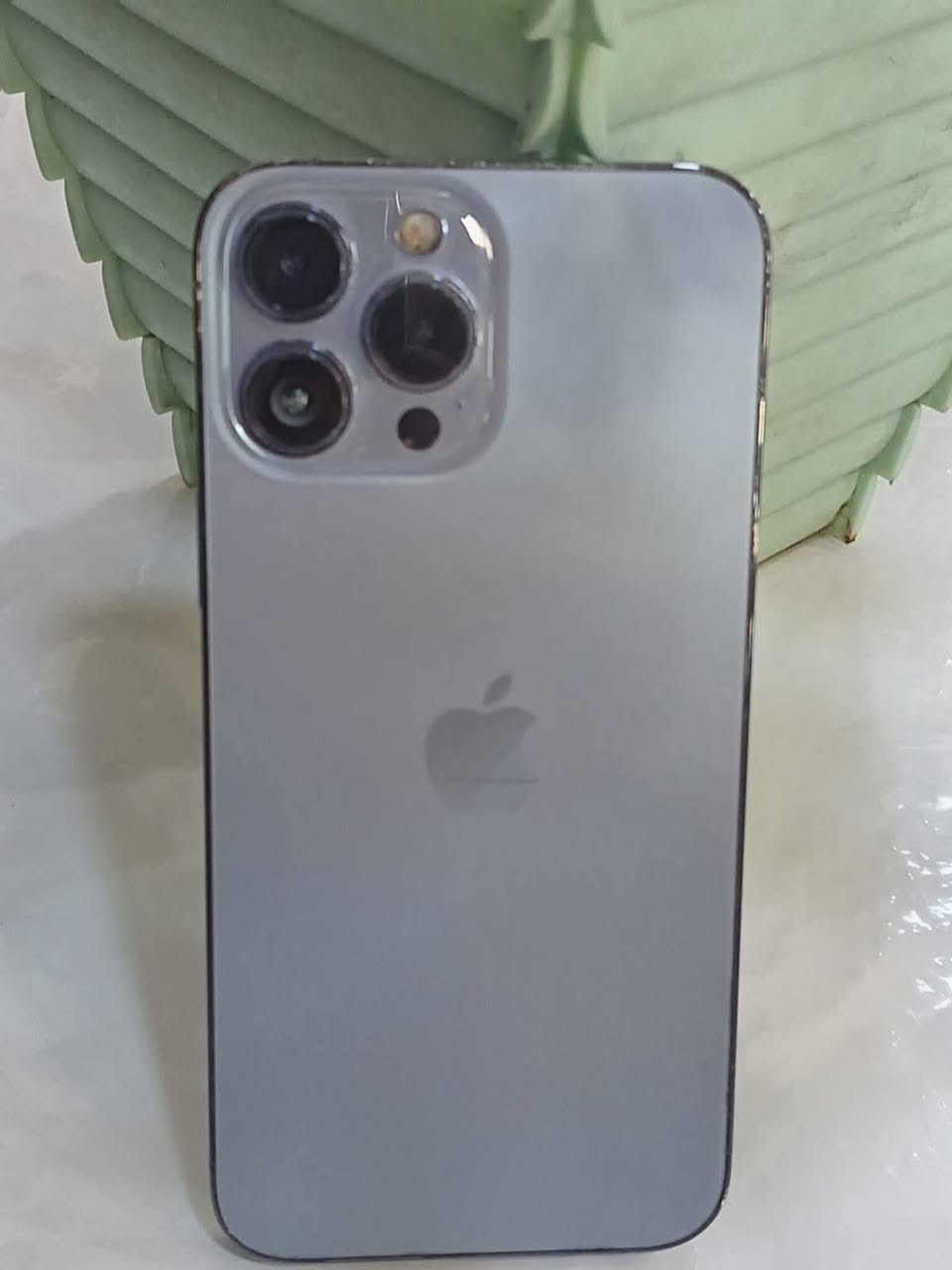 للبيع ايفون سعر ٦٠٠ وبيه مجال ع خاص
فلوجه متواجد دائما 
*********** بي واتساب
