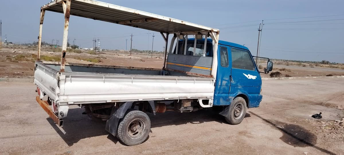 سلام عليكم البيع بنكون موديل96 مكينه وكير وكسن وشاصي مكفولات رقم بصره  مكينه وبدي جداد مالات 14علمن سنويه ظايعه مكان سياره ميسان العماره ***********
