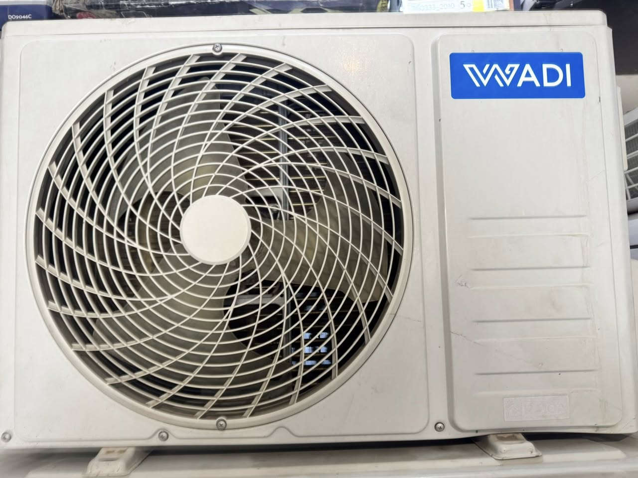 السلام عليكم سبالت عدد ٤ نضاف كلش وكلهن بلاديات غراض كامله سعرهن ٩٥٠ الف 
سبلت جنرال سلفر غاز ٢٢ حجم ٢طن
سبلت جنرال طن ونص غاز ٢٢
وادي طن ونص غاز ٤١٠ 
سبلت وادي واحد طن غاز ٤١٠
سبع ابكار مقابل ثانوية الانتصار ***********
