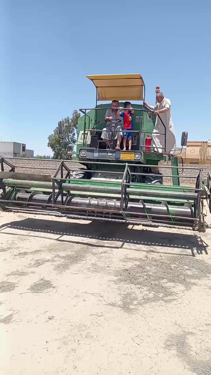 السلام عليكم دراسة للبيع جوندير موديل ٨٥ رقم ديالئ تفاصيل اخرئ خابر للرقم ***********
مكان قضاء تلعفر
