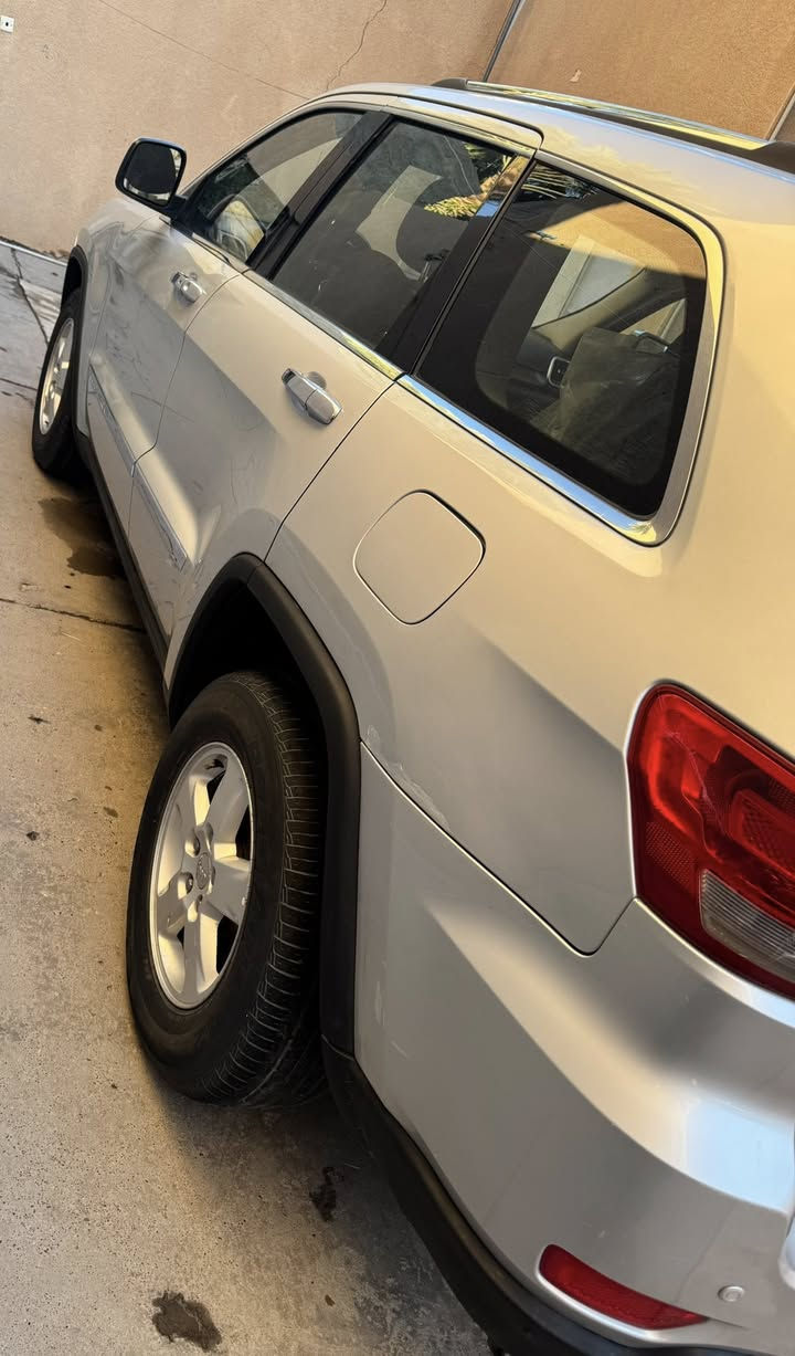 السلام عليكم جيب لاريدو موديل 2011 كلين مابيه اي نقص السعر 170 (***********) مكاني تكريت
